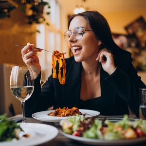 1 primo oppure 1 secondo omaggio